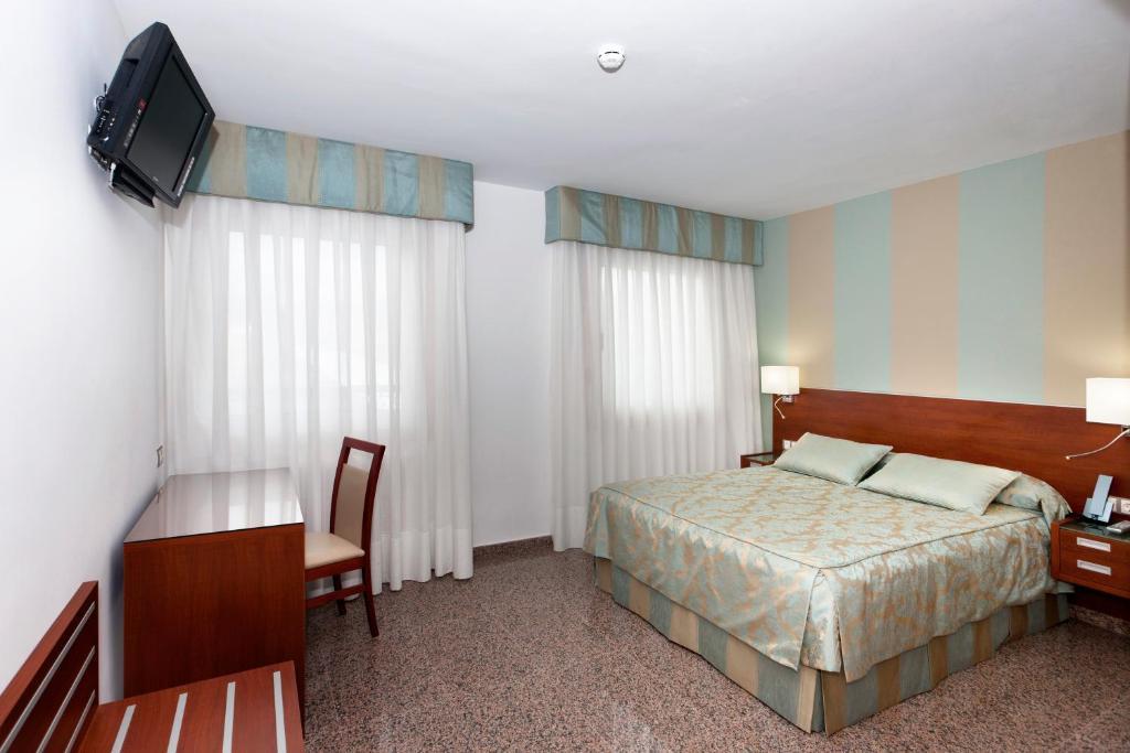 Hotel Marivella Calatayud Cameră foto